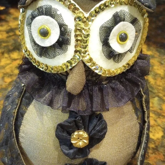Halloween Owl FREE With $30 Purchase - Picture 4 of 5
